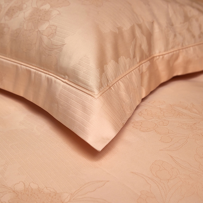 91家纺网 家纺一手货源 找家纺 洽想家 2025新款长绒棉贡缎提花手工立体埋绳工艺四件套礼盒包装系列二 米菲娜（香槟色）