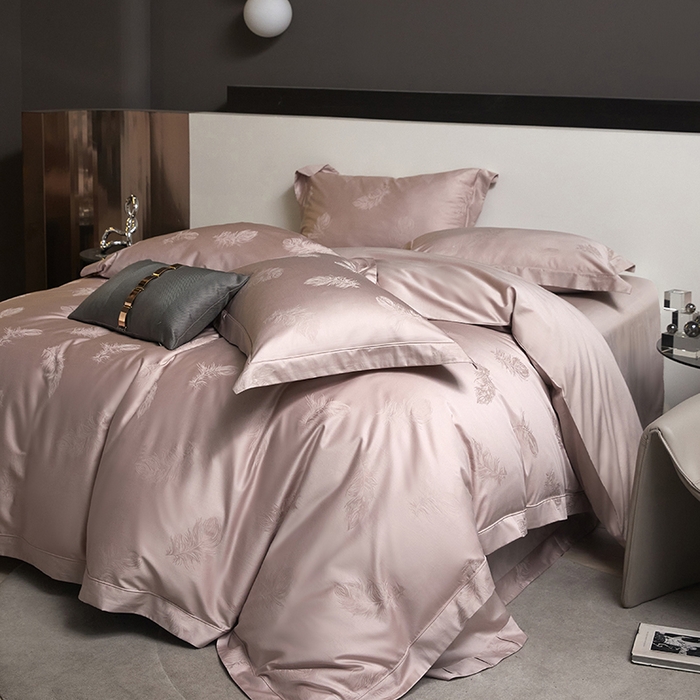 洽想家 2025新款长绒棉贡缎提花手工立体埋绳工艺四件套礼盒包装系列二 飘羽（红灰）