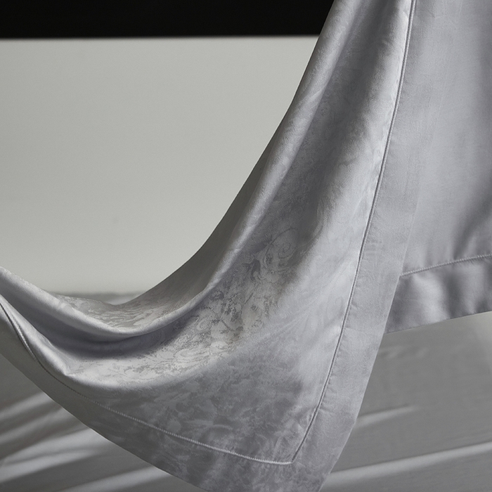 91家纺网 家纺一手货源 找家纺 洽想家 2025新款长绒棉贡缎提花手工立体埋绳工艺四件套礼盒包装系列二 维卡（高级灰）