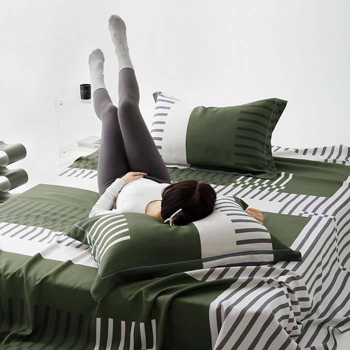 91家纺网 家纺一手货源 找家纺 洽想家 2025新款100%纯竹纤维凉席竹席冰丝席三件套空调席凉感席竹纤维软席子三件套 元素 牛油果绿