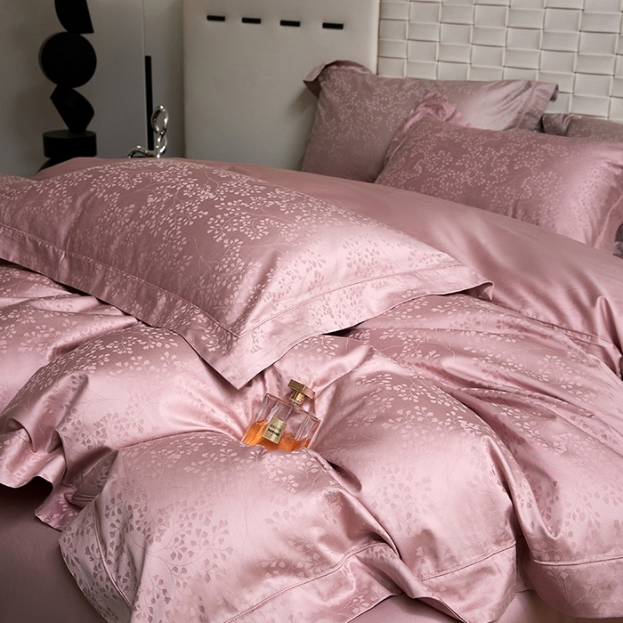 91家纺网 家纺一手货源 找家纺 洽想家 2025新款长绒棉贡缎提花手工立体埋绳工艺四件套礼盒包装系列二 写意之美-豆沙