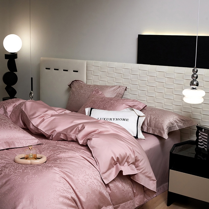 91家纺网 家纺一手货源 找家纺 洽想家 2025新款长绒棉贡缎提花手工立体埋绳工艺四件套礼盒包装系列二 写意之美-豆沙