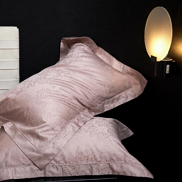 91家纺网 家纺一手货源 找家纺 洽想家 2025新款长绒棉贡缎提花手工立体埋绳工艺四件套礼盒包装系列二 写意之美-芙蓉玉