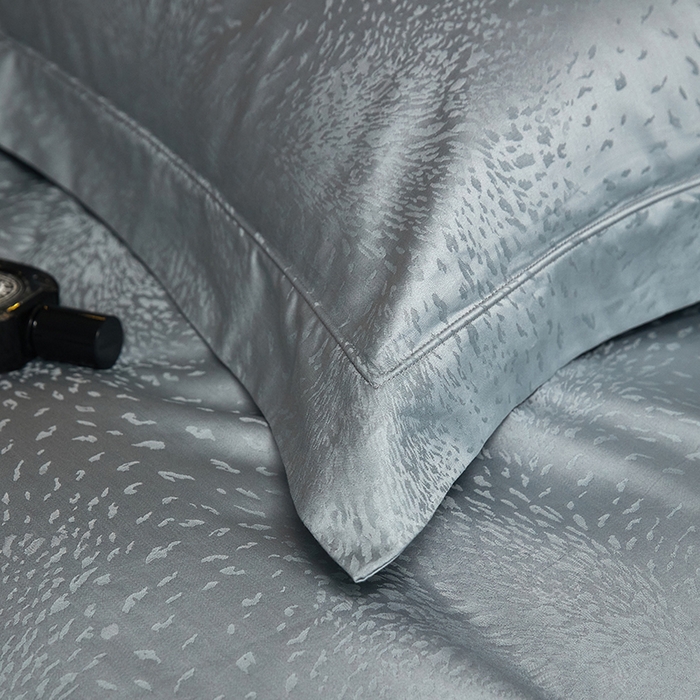 91家纺网 家纺一手货源 找家纺 洽想家 2025新款长绒棉贡缎提花手工立体埋绳工艺四件套礼盒包装系列二 星耀（天空蓝）