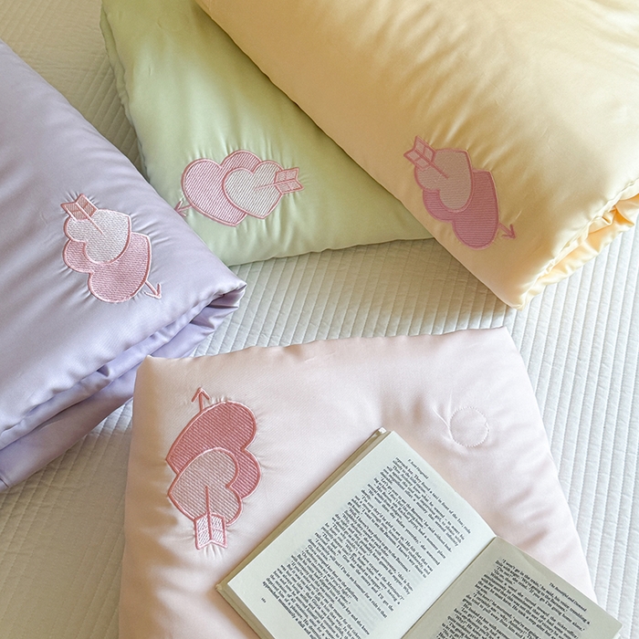 91家纺网 家纺一手货源 找家纺 琳可家居 2025春夏新款腰果花系列双面莱赛尔天丝床盖三件套高温水洗可机洗 组合图仅供参考