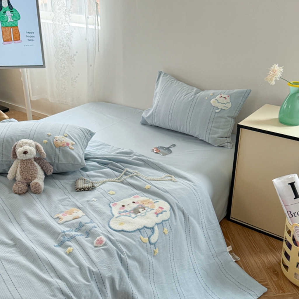 91家纺网 家纺一手货源 找家纺 柚子YOUTH 2025新款水洗棉提花毛巾绣夏被四件套 云朵小猫