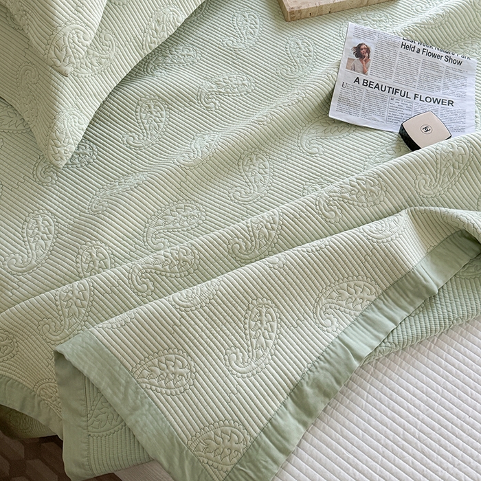 91家纺网 家纺一手货源 找家纺 琳可家居 2025春夏新款腰果花系列双面莱赛尔天丝床盖三件套高温水洗可机洗 腰果花-清新绿