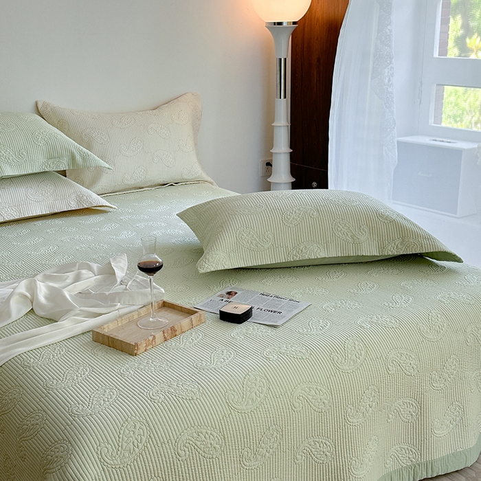 91家纺网 家纺一手货源 找家纺 琳可家居 2025春夏新款腰果花系列双面莱赛尔天丝床盖三件套高温水洗可机洗 腰果花-清新绿