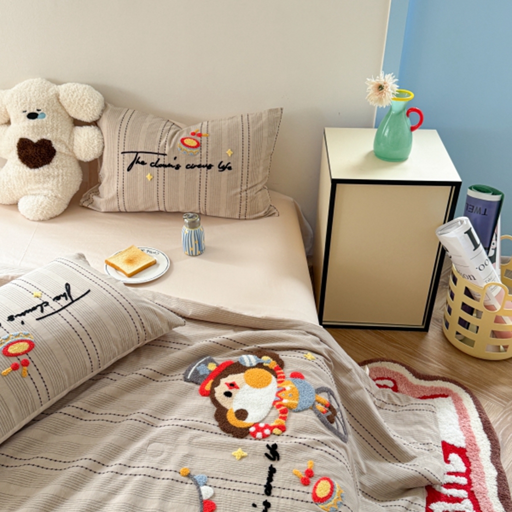 91家纺网 家纺一手货源 找家纺 柚子YOUTH 2025新款水洗棉提花毛巾绣夏被四件套 杂技小狗