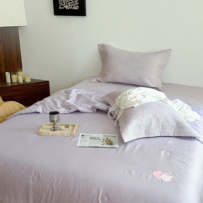 91家纺网 家纺一手货源 找家纺 琳可家居 2025春夏新款腰果花系列双面莱赛尔天丝床盖三件套高温水洗可机洗 腰果花-清新紫