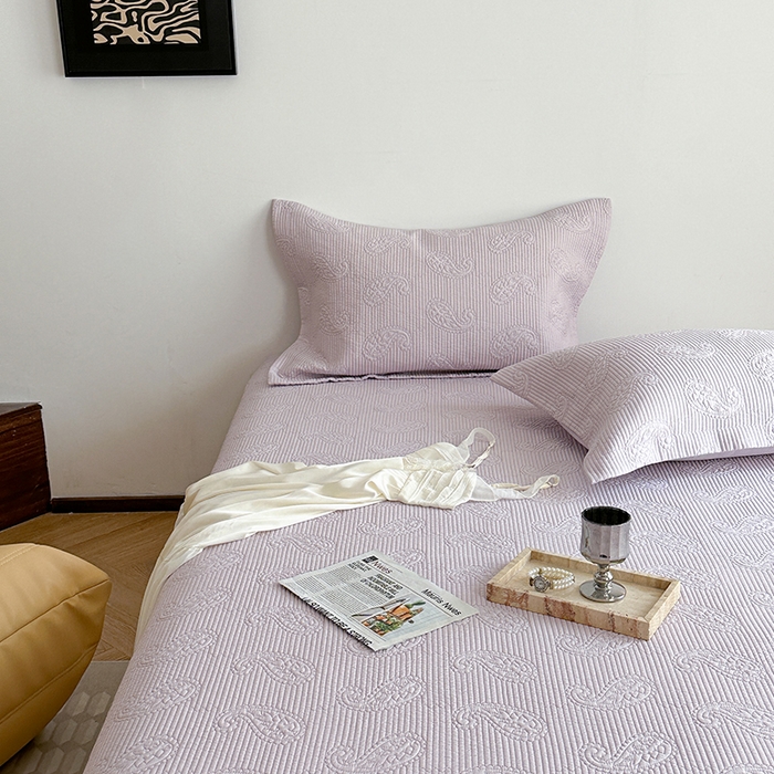 91家纺网 家纺一手货源 找家纺 琳可家居 2025春夏新款腰果花系列双面莱赛尔天丝床盖三件套高温水洗可机洗 腰果花-清新紫