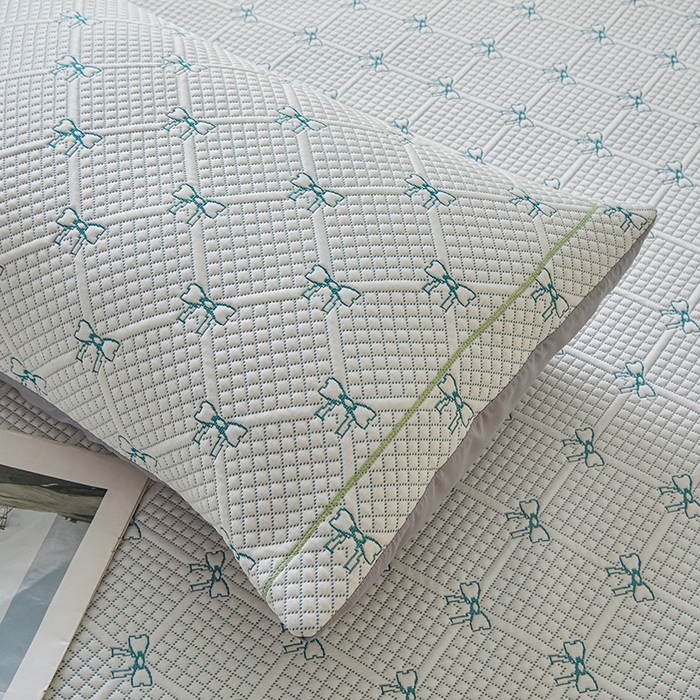 91家纺网 家纺一手货源 找家纺 罗艺轩 2025新款床裙款透气凉感豆豆软凉席席子 梦蝶-绿