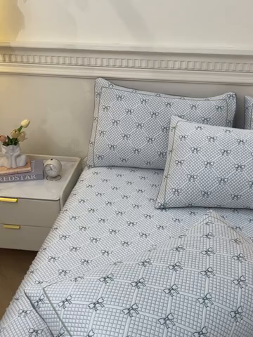 91家纺网 家纺一手货源 找家纺 罗艺轩 2025新款床裙款透气凉感豆豆软凉席席子 梦蝶-绿