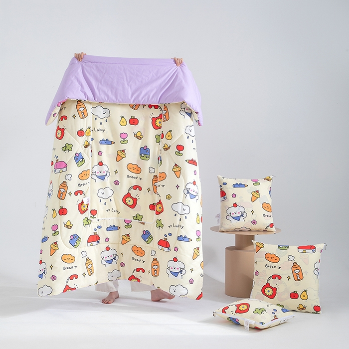 91家纺网 家纺一手货源 找家纺 照世家纺 2025春夏新款全棉纯棉印花A类抱枕被 涂鸦乐园 40x40展开105x150