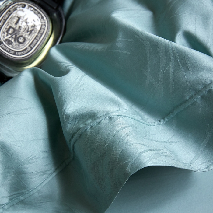 91家纺网 家纺一手货源 找家纺 洽想家 2025新款长绒棉贡缎提花手工立体埋绳工艺四件套礼盒包装 流金时光（冰川兰）