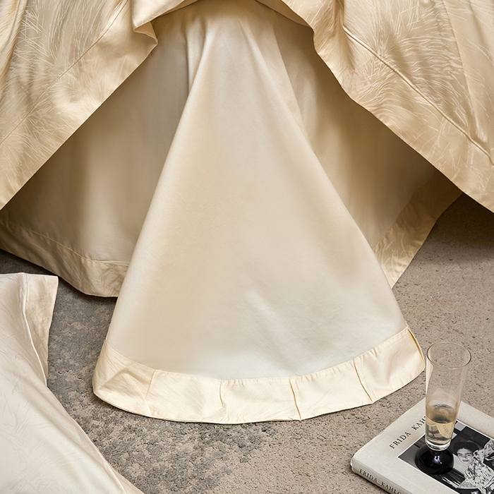 91家纺网 家纺一手货源 找家纺 洽想家 2025新款长绒棉贡缎提花手工立体埋绳工艺四件套礼盒包装 流金时光（米白）