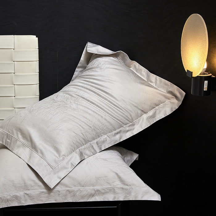 91家纺网 家纺一手货源 找家纺 洽想家 2025新款长绒棉贡缎提花手工立体埋绳工艺四件套礼盒包装 流金时光（时尚灰）