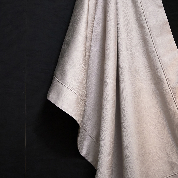 91家纺网 家纺一手货源 找家纺 洽想家 2025新款长绒棉贡缎提花手工立体埋绳工艺四件套礼盒包装 洛奇（时尚灰）