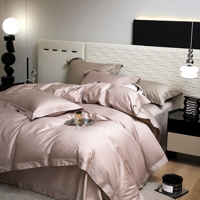 91家纺网 家纺一手货源 找家纺 洽想家 2025新款长绒棉贡缎提花手工立体埋绳工艺四件套礼盒包装 夜光曲（芙蓉玉）