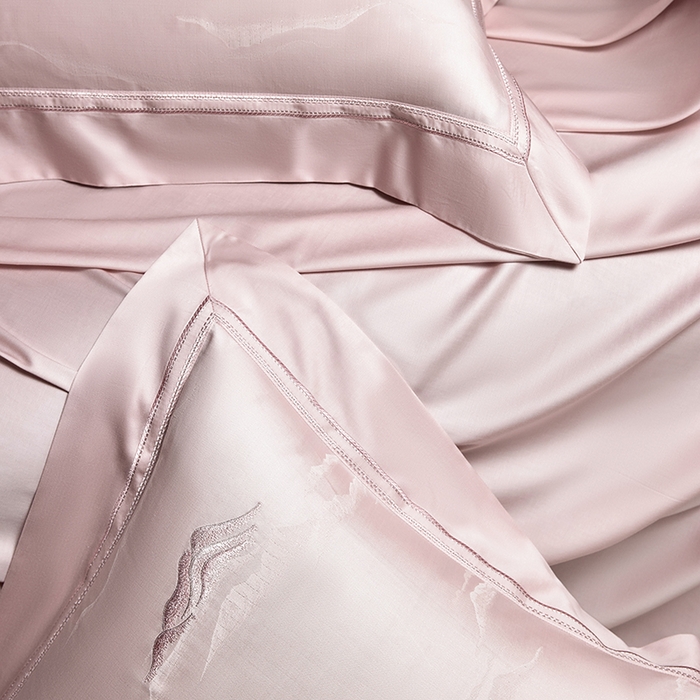 91家纺网 家纺一手货源 找家纺 洽想家 2025新款100支天丝棉提花加绣花工艺款床品四件套--山岚夏梦系列 山岚夏梦-樱花粉