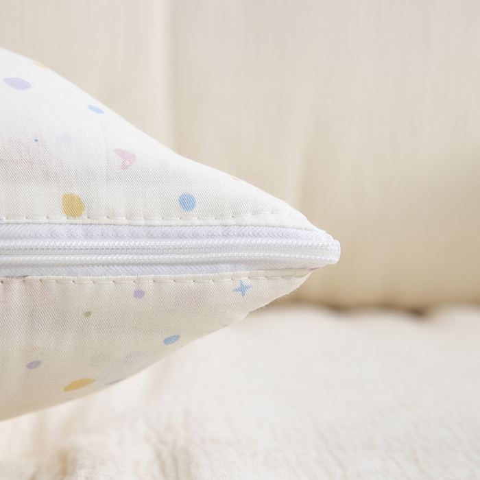 91家纺网 家纺一手货源 找家纺 照世家纺 2025春夏新款全棉纯棉印花A类抱枕被 星奈 50x50展开150x190