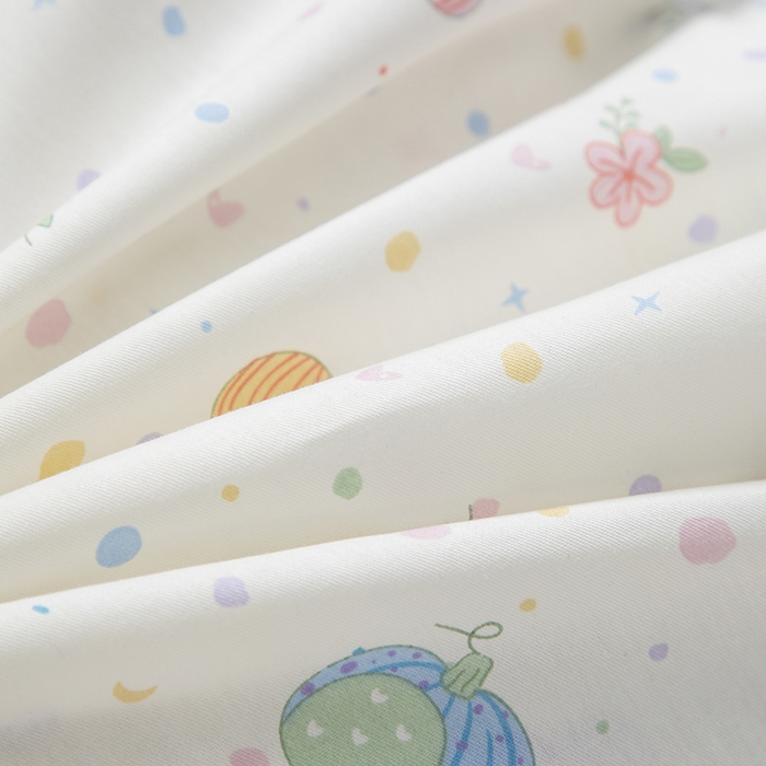 91家纺网 家纺一手货源 找家纺 照世家纺 2025春夏新款全棉纯棉印花A类抱枕被 星奈 50x50展开150x190