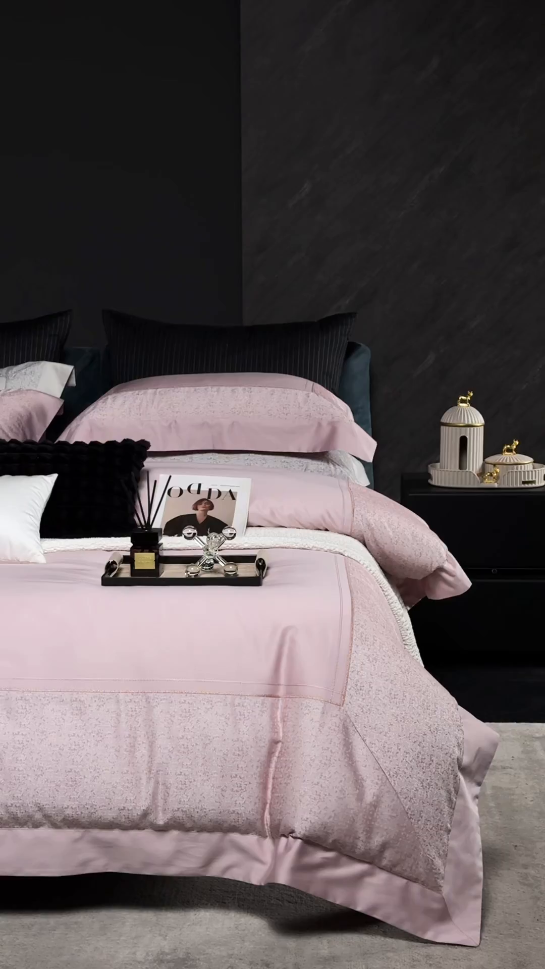 91家纺网 家纺一手货源 找家纺 （总）洽想家 2025新品色织纯棉贡缎提花四件套-香榭丽