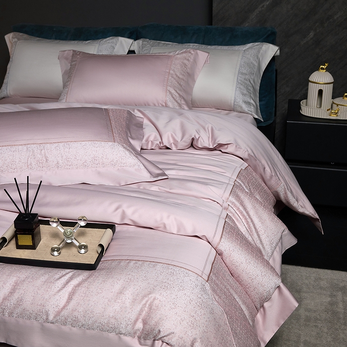 91家纺网 家纺一手货源 找家纺 洽想家 2025新品色织纯棉贡缎提花四件套-香榭丽 香榭丽  粉