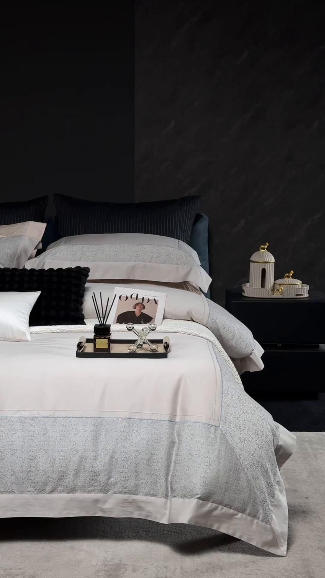 91家纺网 家纺一手货源 找家纺 洽想家 2025新品色织纯棉贡缎提花四件套-香榭丽 香榭丽 灰