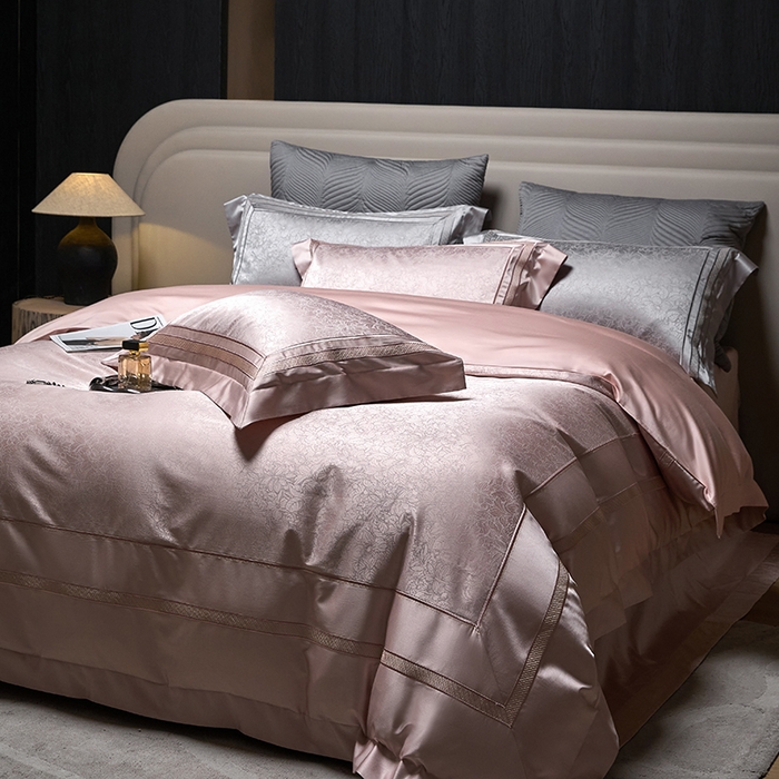 91家纺网 家纺一手货源 找家纺 洽想家 2025新款高精密贡缎色织大提花四件套-夜曲 夜曲-粉