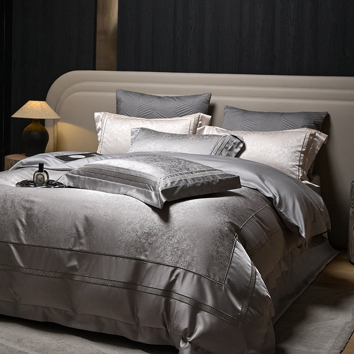 91家纺网 家纺一手货源 找家纺 洽想家 2025新款高精密贡缎色织大提花四件套-夜曲 夜曲-灰