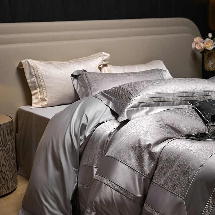 91家纺网 家纺一手货源 找家纺 洽想家 2025新款高精密贡缎色织大提花四件套-夜曲 夜曲-灰