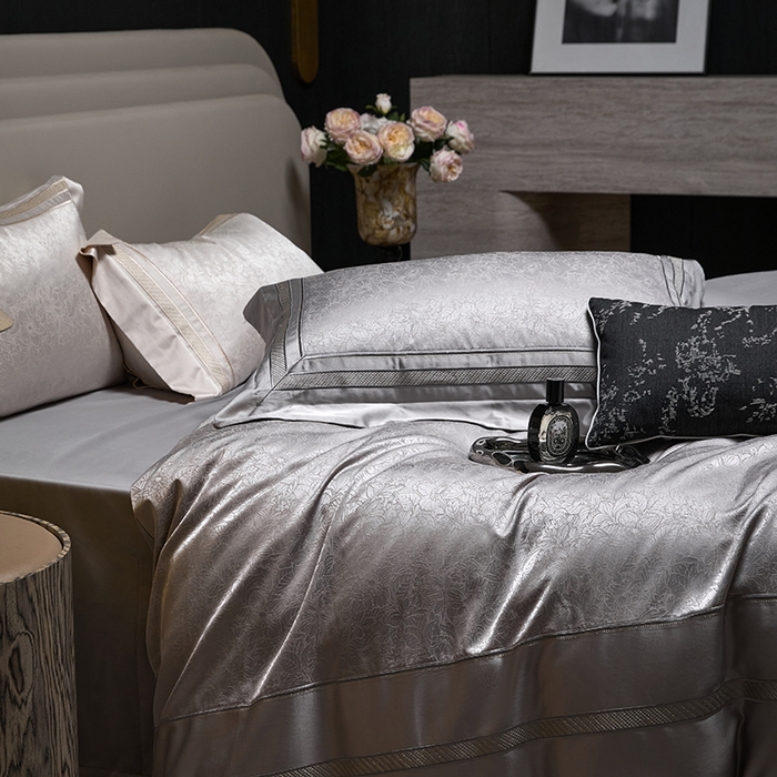 91家纺网 家纺一手货源 找家纺 洽想家 2025新款高精密贡缎色织大提花四件套-夜曲 夜曲-灰