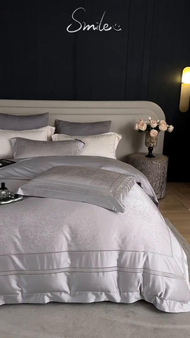 91家纺网 家纺一手货源 找家纺 洽想家 2025新款高精密贡缎色织大提花四件套-夜曲 夜曲-灰