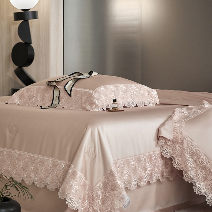 91家纺网 家纺一手货源 找家纺 洽想家 2025春夏新款100S天丝棉蕾丝夏被四件套--沐颜 沐颜 玉色