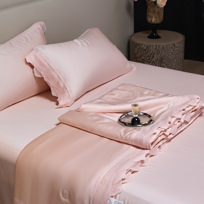 91家纺网 家纺一手货源 找家纺 洽想家 2025新品80支兰精天丝大豆纤维夏被四件套-山峦迭 山峦迭-玉