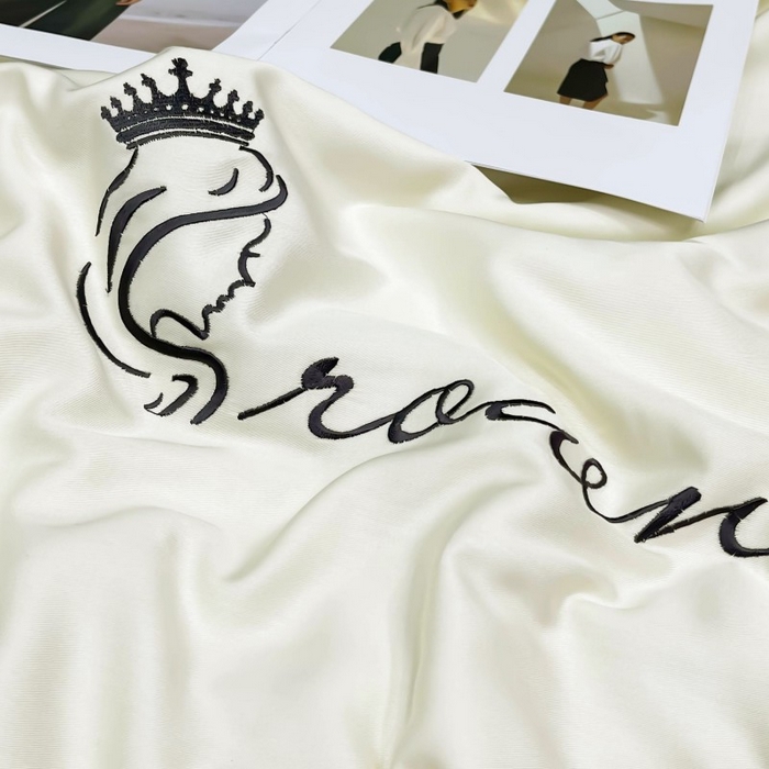 91家纺网 家纺一手货源 找家纺 洽想家 2025新款柠檬莫代尔天丝夏被被子被芯 樱花白