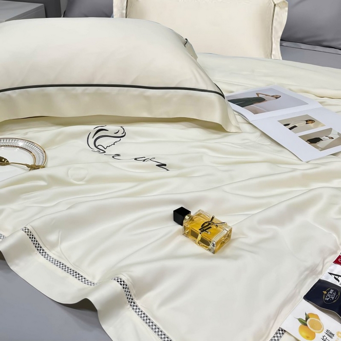 91家纺网 家纺一手货源 找家纺 洽想家 2025新款柠檬莫代尔天丝夏被被子被芯 樱花白