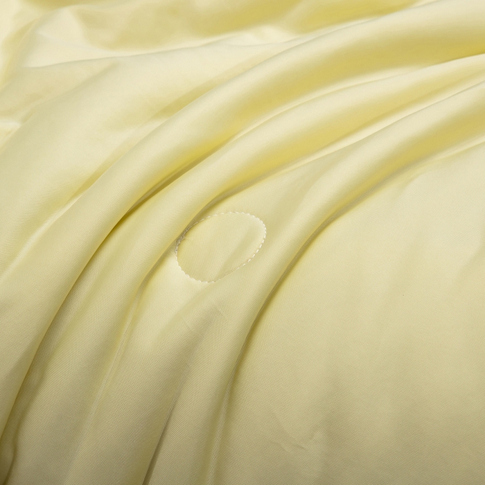 91家纺网 家纺一手货源 找家纺 洽想家 2025新款A类抗菌凉感冰激凌夏被被子被芯 柠檬黄