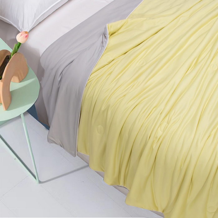 91家纺网 家纺一手货源 找家纺 洽想家 2025新款A类抗菌凉感冰激凌夏被被子被芯 柠檬黄