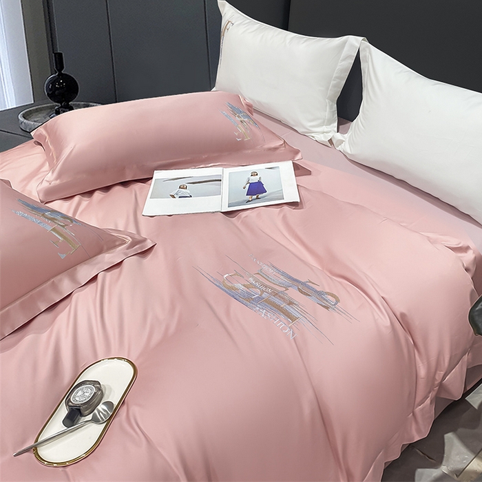 91家纺网 家纺一手货源 找家纺 洽想家 2025新款100支长绒棉刺绣四件套--时光痕迹 时光痕迹-豆沙粉