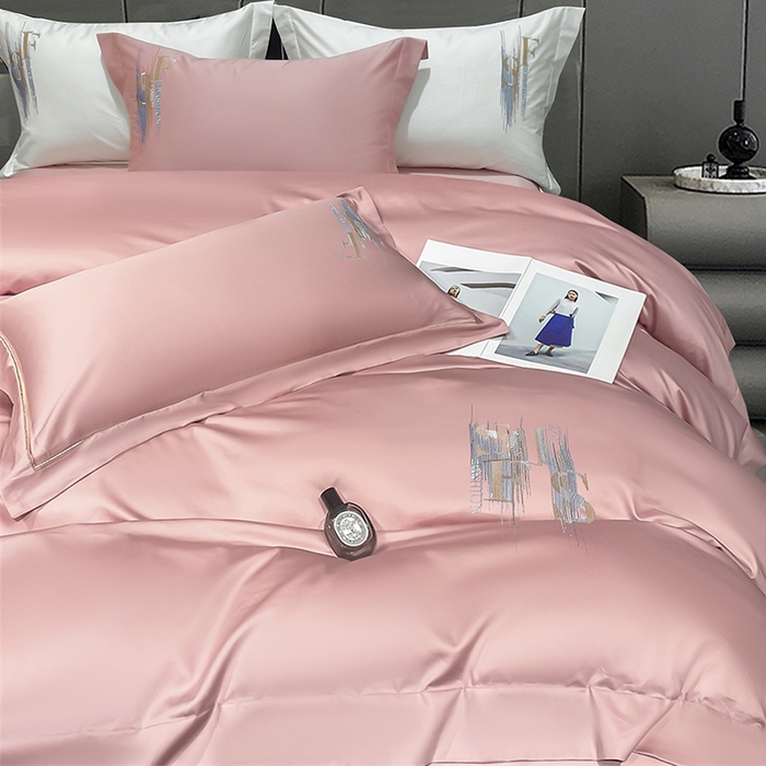 91家纺网 家纺一手货源 找家纺 洽想家 2025新款100支长绒棉刺绣四件套--时光痕迹 时光痕迹-豆沙粉