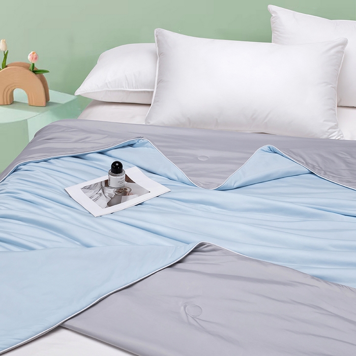 91家纺网 家纺一手货源 找家纺 洽想家 2025新款A类抗菌凉感冰激凌夏被被子被芯 银河蓝