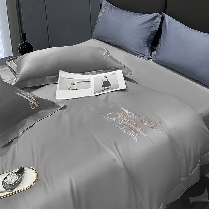 91家纺网 家纺一手货源 找家纺 洽想家 2025新款100支长绒棉刺绣四件套--时光痕迹 时光痕迹-月光灰