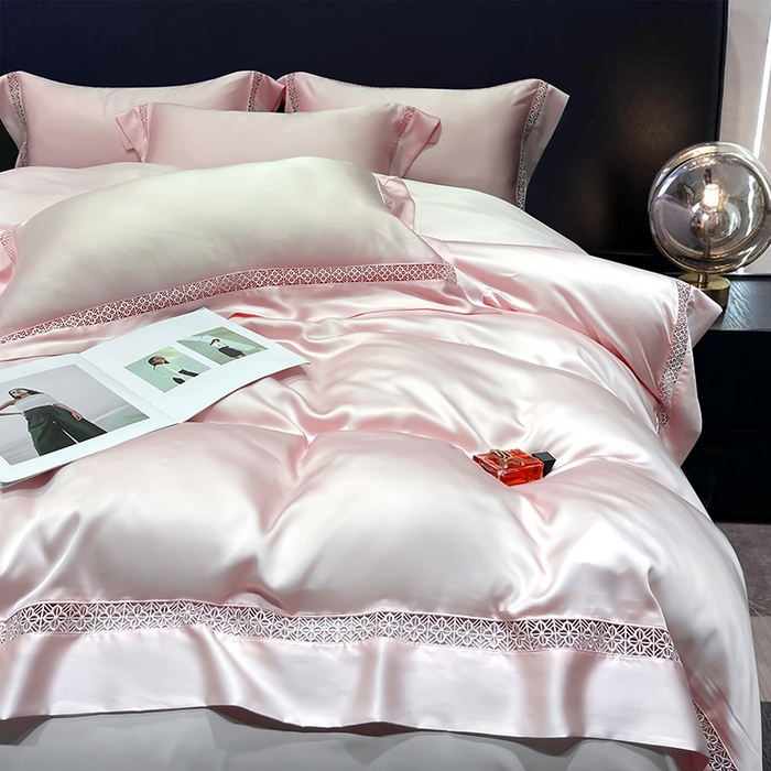 91家纺网 家纺一手货源 找家纺 洽想家 2025新款80支天丝镂空瑾系列四件套 瑾-梦粉