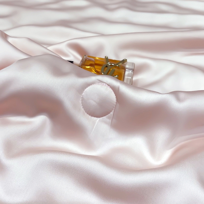 91家纺网 家纺一手货源 找家纺 洽想家 2025新款80支天丝镂空瑾系列四件套 瑾-梦粉