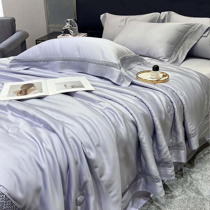 91家纺网 家纺一手货源 找家纺 洽想家 2025新款80支天丝镂空瑾系列四件套 瑾-微紫