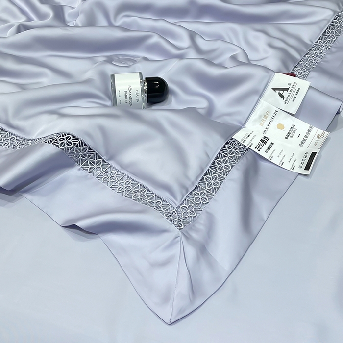 91家纺网 家纺一手货源 找家纺 洽想家 2025新款80支天丝镂空瑾系列四件套 瑾-微紫