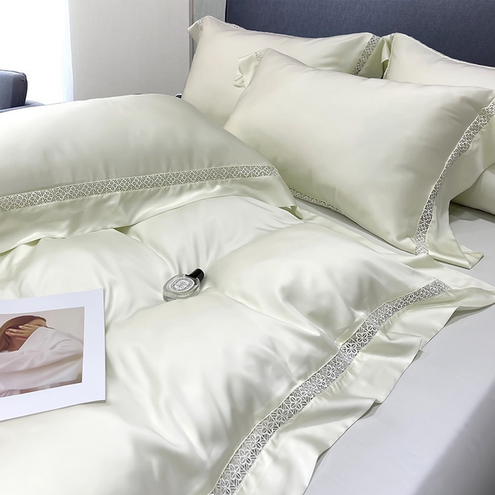 91家纺网 家纺一手货源 找家纺 洽想家 2025新款80支天丝镂空瑾系列夏被四件套 瑾-皓月白