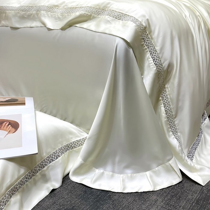 91家纺网 家纺一手货源 找家纺 洽想家 2025新款80支天丝镂空瑾系列夏被四件套 瑾-皓月白